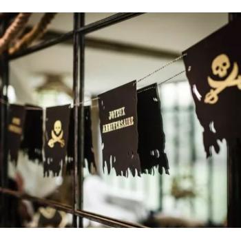 GUIRLANDE JOYEUX ANNIVERSAIRE PIRATE NOIR ET OR