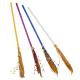 BALAI DE SORCIERE COULEURS ASS ALEATOIRES 110CM