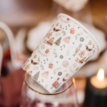 GOBELETS CARTON NOEL GOURMAND ROUGE, VERT ET OR 255ML X8